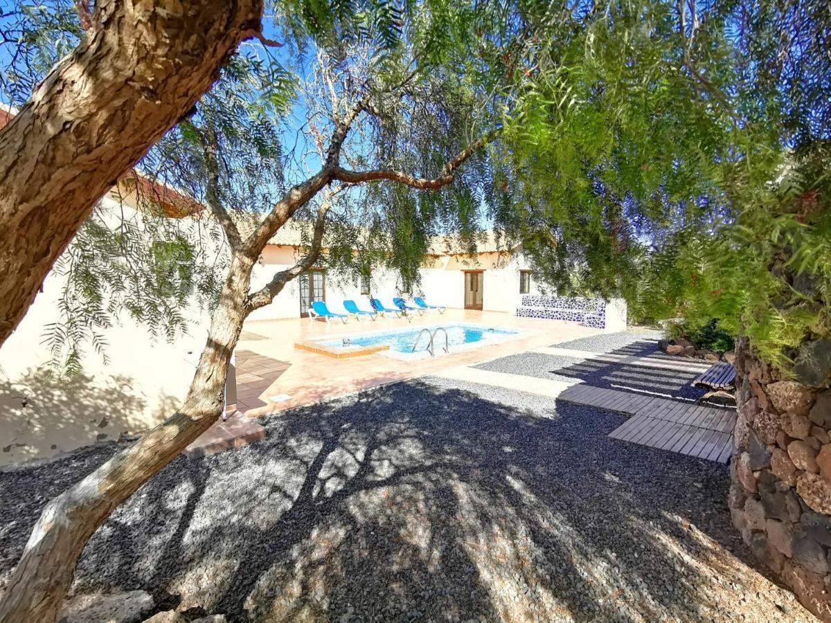 Magic House Villa Ла Олива Екстериор снимка