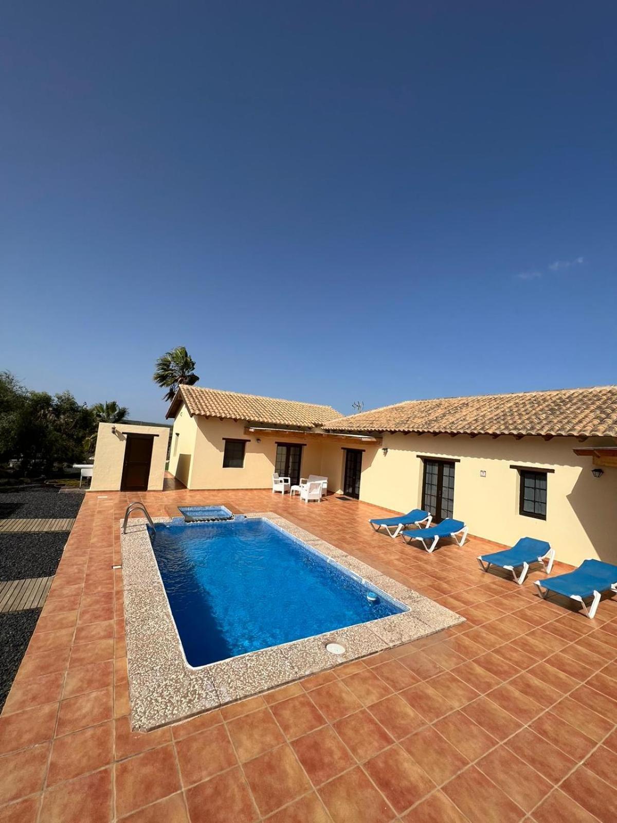 Magic House Villa Ла Олива Екстериор снимка